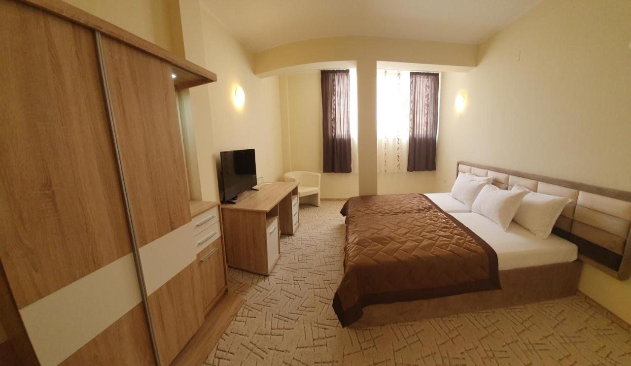 Hotel Dream Stara Zagora Extérieur photo