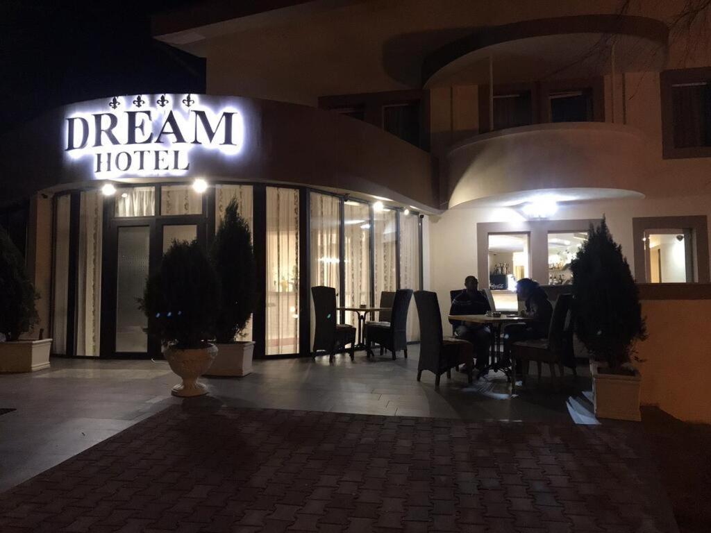 Hotel Dream Stara Zagora Extérieur photo